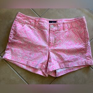 American Eagle Pink Geometric Women's Shorts size 10 Midi Stretch